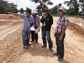 สทภ.11 ตรวจติดตามงานโครงการปรับปรุงฟื้นฟูแหล่งน้ำถ้ำผักหวาน จ.อำนาจเจริญ