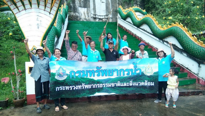 สทภ.10 ส่วนประสานฯลุ่มน้ำภาคใต้ฝั่งตะวันออก ส่วนที่ 1 ร่วมโครงการจิตอาสาพัฒนาศาสนสถาน