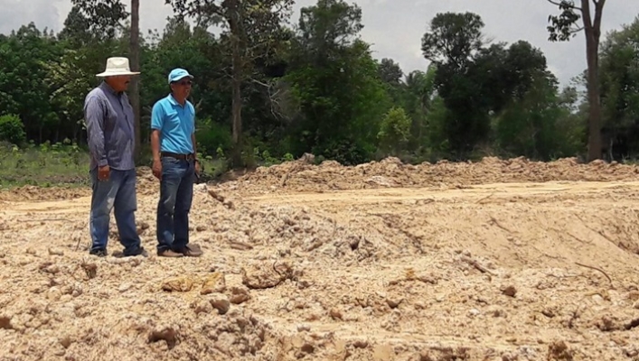 สทภ.11 ตรวจติดตามความก้าวหน้าการดำเนินโครงการอนุรักษ์ฟื้นฟูแหล่งน้ำกุดกระดิ่ง จังหวัดอุบลราชธานี