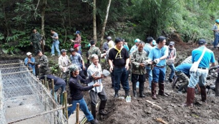 สทภ.1 ส่วนประสานและบริหารจัดการลุ่มน้ำปิงตอนบน จัดกิจกรรม “จิตอาสาประชารัฐ”  การสนับสนุนเครือข่ายกลุ่มผู้ใช้น้ำอ่างเก็บน้ำสหกรณ์ 3 ต.บ้านสหกรณ์ อ.แม่ออน จ.เชียงใหม่
