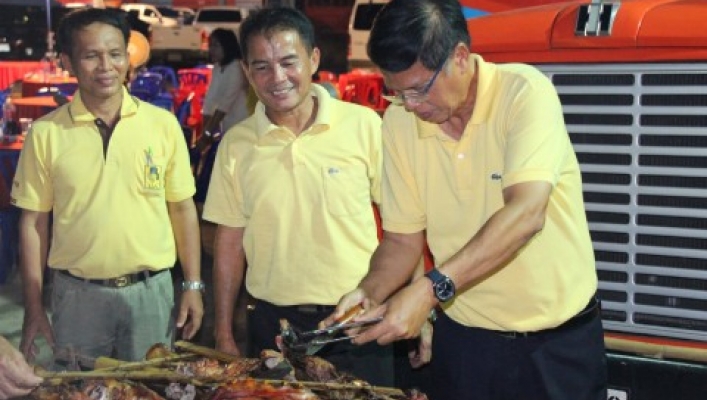 สทภ.1 ผู้ว่าราชการจังหวัดลำปาง จัดงานเลี้ยงขอบคุณเจ้าหน้าที่ฯ ที่เดินทางไปปฏิบัติหน้าที่ช่วยเหลือทีมหมูป่าและโค้ชที่ถ้ำหลวงนางนอน จังหวัดเชียงราย