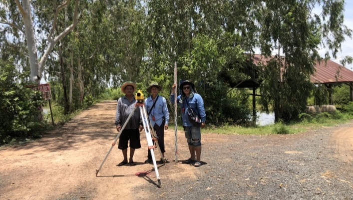 สทภ.11 ลงพื้นที่ดำเนินการสำรวจโครงการปรับปรุงฟื้นฟูแหล่งน้ำร่องใหญ่ จังหวัดยโสธร