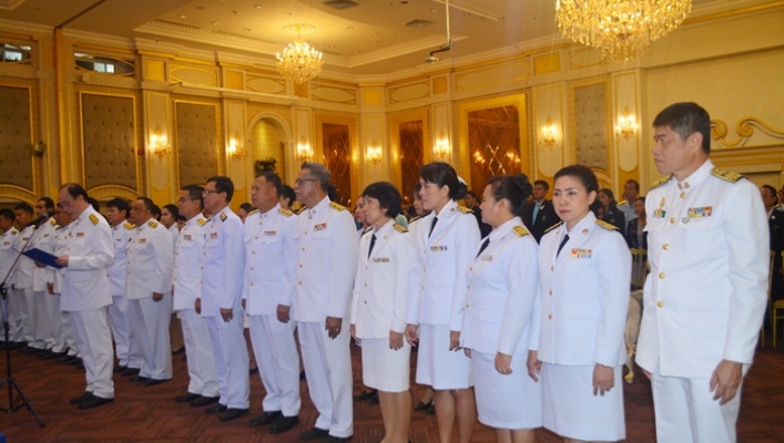 สทภ.8 ร่วมพิธีลงนามบันทึกข้อตกลงความร่วมมือ “ประชารัฐทำความดีด้วยหัวใจ ลดรับ ลดให้ ลดใช้ถุงพลาสติก”