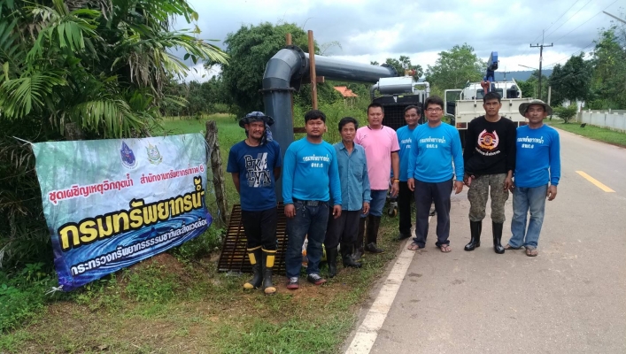 สทภ.6 ร่วมกับ ทต.โพธิ์งาม อ.ประจันตคาม จ.ปราจีนบุรี บรรเทาปัญหาน้ำท่วมขัง