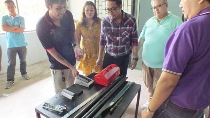 สทภ. 5 อบรมการใช้เครื่องมือทดสอบแรงดึงเหล็กจากบริษัท ซอยล์เทสติ้งสยาม จำกัด