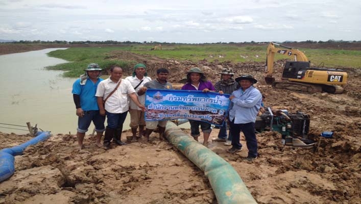 สทภ.2 ลงพื้นที่ช่วยเหลือประชาชนผู้ประสบภัย (น้ำท่วมขัง) ในเขตพื้นที่ตำบลเกรียงไกร อำเภอเมือง  จังหวัดนครสวรรค์