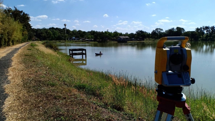 สทภ.11 ออกสำรวจเพื่อการออกแบบแหล่งน้ำโครงการปรับปรุงฟื้นฟูแหล่งน้ำหนองสีโว จ.อำนาจเจริญ