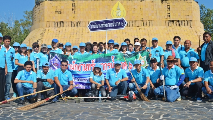 สทภ.6 จัดกิจกรรมจิตอาสาทำความสะอาด และปรับภูมิทัศน์ บริเวณองค์พระพุทธทวารวดีศรีปราจีน สิรินธรโลกนาถ (องค์พระใหญ่)