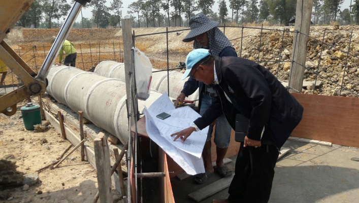 สทภ.11 ลงพื้นที่ติดตามการดำเนินงานโครงการปรับปรุงฟื้นฟูแหล่งน้ำหนองสะแบง บ้านพันโต หมู่ที่ ๔ ตำบลตบหู อำเภอเดชอุดม จังหวัดอุบลราชธานี