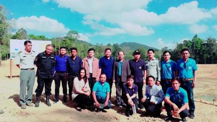 สทภ.8 ผู้ตรวจราชการกระทรวงทรัพยากรธรรมชาติและสิ่งแวดล้อม ลงพื้นที่ติดตามการดำเนินงานโครงการอนุรักษ์ฟื้นฟูแหล่งน้ำควนเขาวัง ต.ฉลุง อ.หาดใหญ่ จ.สงขลา