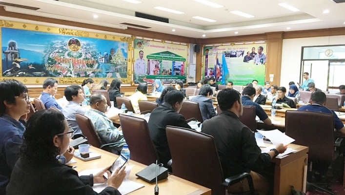 สทภ.8 ร่วมประชุมพิจารณากลั่นกรองและคัดเลือกข้อเสนอโครงการส่งเสริมการมีส่วนร่วมของชุมชนในการคัดแยกขยะที่ต้นทาง