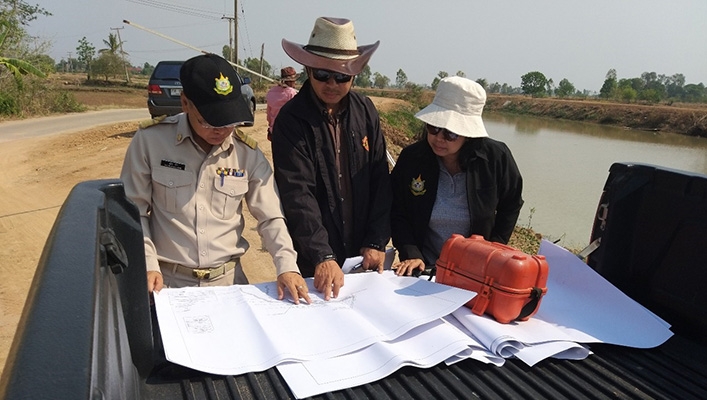สทภ.๔ ลงพื้นที่ตรวจรับงานโครงการปีงบประมาณ พ.ศ. ๒๕๖๐ โครงการอนุรักษ์ฟื้นฟูลำห้วยกุดกอก