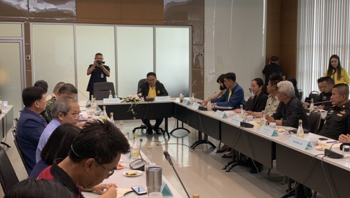 สทภ.1 ประชุมหารือแก้ไขปัญหาหมอกควันไฟป่าและฝุ่นละอองกับผู้ว่าราชการจังหวัดเชียงใหม่ เพื่อเร่งหาแนวทางแก้ปัญหาอย่างเร่งด่วน ณ.ห้องประชุม 2 อาคาร SME