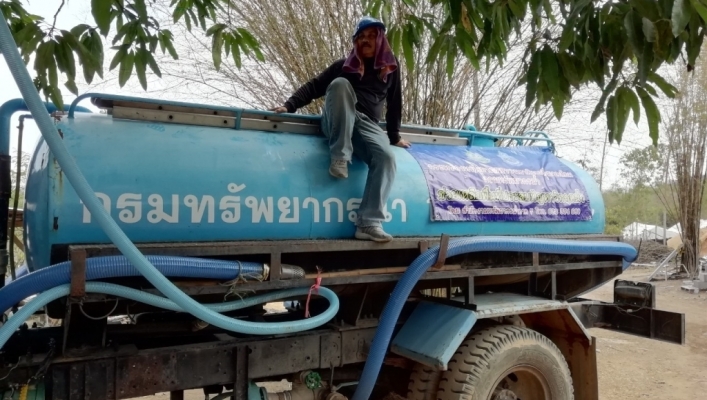 สทภ.7  ร่วมบรรเทาปัญหาภัยแล้งสนับสนุนรถบรรทุกน้ำขนาด 6,000 ลิตร จำนวน 1 คัน ร่วมกับองค์การบริหารส่วนตำบลยางหัก อำเภอปากท่อ จังหวัดราชบุรี
