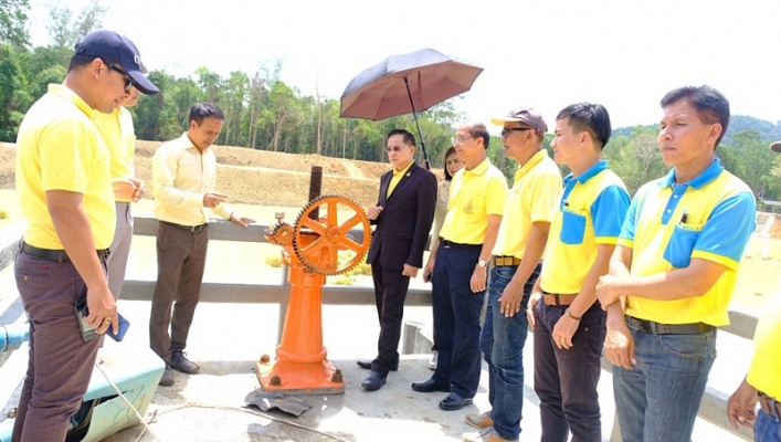 รอง อทน.ลงพื้นที่ตรวจติดตามการดำเนินงานโครงการอนุรักษ์ฟื้นฟูแหล่งน้ำควนเขาวัง