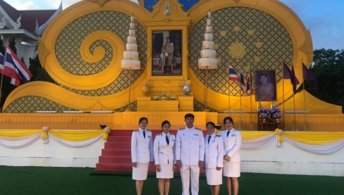 สทภ.4 ร่วมพิธีถวายเครื่องราชสักการะ และจุดเทียนถวายพระพรชัยมงคล เนื่องในวันเฉลิมพระชนมพรรษาสมเด็จพระนางเจ้าฯ พระบรมราชินี