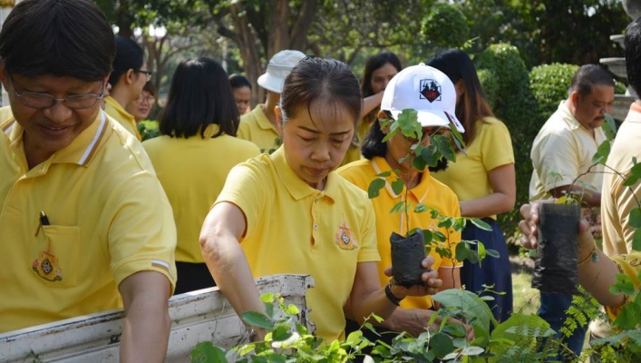 สทภ.5 ร่วมจัดกิจกรรมปลูกต้นไม้เฉลิมพระเกียรติ