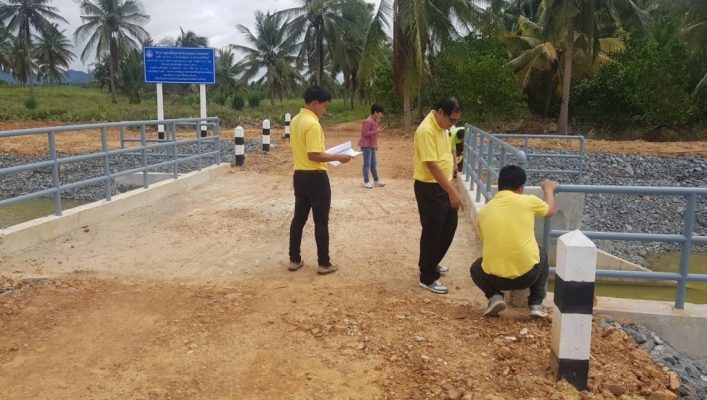 สทภ.7   ลงพื้นที่ตรวจติดตามความก้าวหน้าโครงการอนุรักษ์ฟื้นฟูทางน้ำห้วยร่อนแก่น บ้านหนองไทร หมู่ที่ 6 ต.ไร่เก่า อ.สามร้อยยอด จ.ประจวบคีรีขันธ์