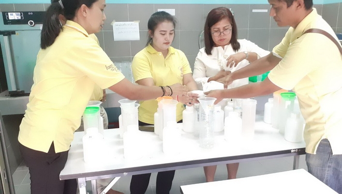 สทภ.10 ทดสอบหาปริมาณตะกอนแขวนลอยของตัวอย่างน้ำ