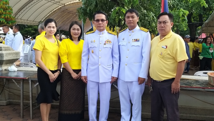 สทภ.4 เข้าร่วมพิธีทำบุญตักบาตรถวายเป็นพระราชกุศล เพื่อเป็นการเฉลิมพระเกียรติและแสดงออกถึงความจงรักภักดี   เนื่องในโอกาสวันเฉลิมพระชนมพรรษาพระบาทสมเด็จพระเจ้าอยู่หัว