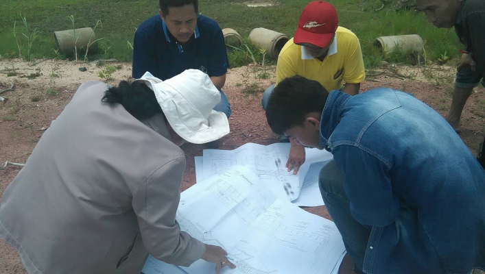 สทภ.11 ตรวจติดตามการดำเนินงานโครงการปรับปรุงซ่อมแซมแหล่งน้ำห้วยหนองผือ