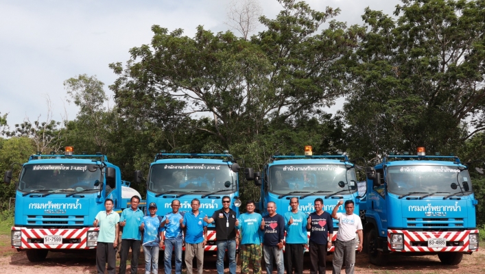 สทภ.4 ช่วยเหลือพื้นที่ประสบภัยจากปัญหาภาวะฝนทิ้งช่วง จังหวัดสุรินทร์