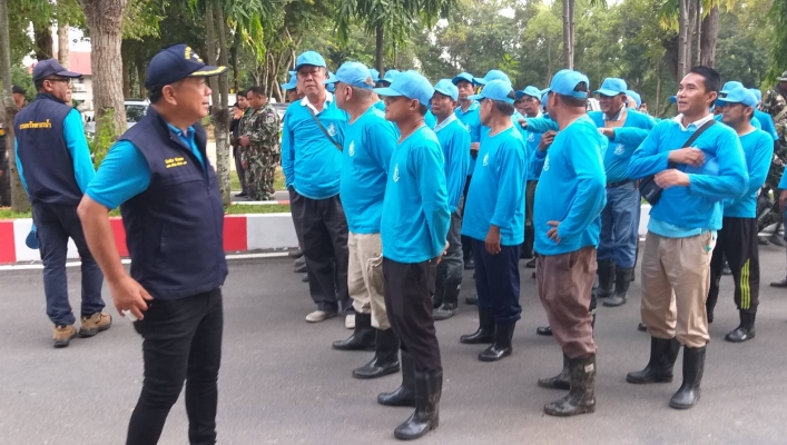 สทภ.4 ร่วมใจ ทำความสะอาดหลังน้ำลด จังหวัดอุบลราชธานี