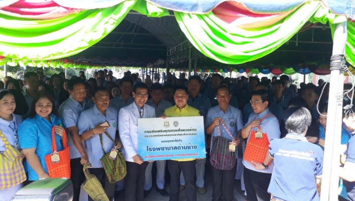 สทภ.7  ร่วมการต้อนรับ นายวราวุธ ศิลปอาชา รัฐมนตรีกระทรวงทรัพยากรธรรมชาติและสิ่งแวดล้อม เป็นประธานเปิดพิธีวางศิลาฤกษ์ ณ จังหวัดสุพรรณบุรี