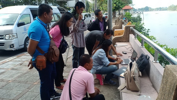 สทภ.10 ร่วมกับศูนย์ป้องกันวิกฤตน้ำ ตรวจสอบซ่อมแซมสถานีส่งข้อมูลแบบสัญญาณภาพ (CCTV)