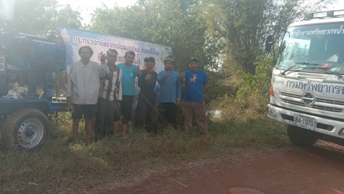 สทภ.3 สูบช่วยเหลือภัยแล้งตำบลนาเพียง จังหวัดสกลนคร