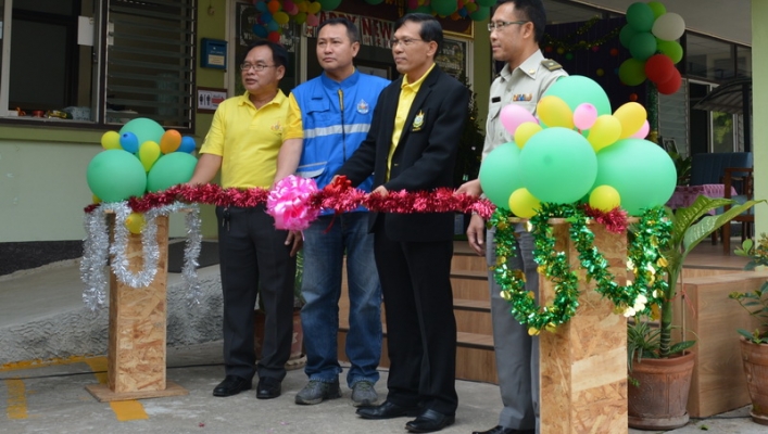 สทภ.9 ร่วมจัดตั้งและเปิดจุดบริการประชาชนในช่วงเทศกาลปีใหม่ภายใต้โครงการ รณรงค์คัดแยกขยะ 3Rs ลดขยะ ลดให้ ลดใช้ถุงพลาสติก สนับสนุนกิจกรรม “ของขวัญปีใหม่สำหรับประชาชน”