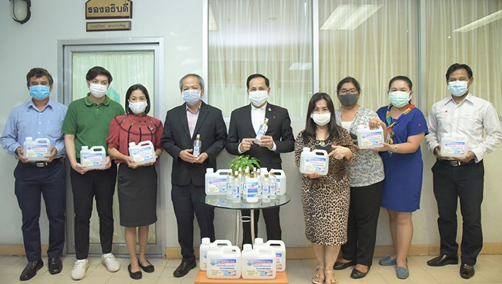 กรมทรัพยากรน้ำแจกเจลแอลกอฮอล์สำหรับล้างมือฆ่าเชื้อโรคโควิด 19