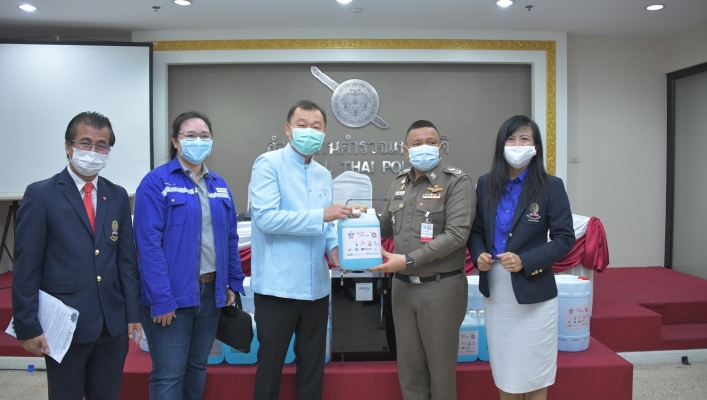 กรมทรัพยากรน้ำ รับมอบแอลกอฮอล์ล้างมืออนามัย จำนวน 200 ลิตร จาก “CUTIP” จุฬาฯ