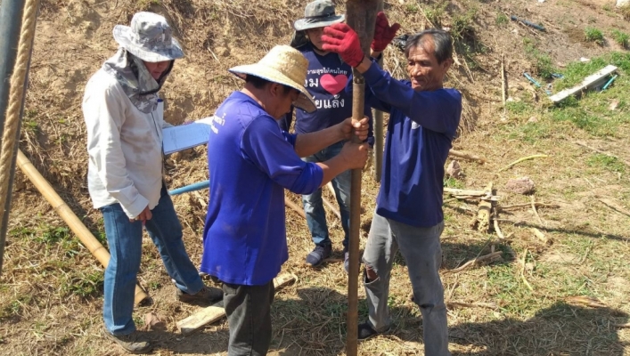 สทภ. 7 โดยส่วนวิชาการ ลงพื้นที่เจาะสำรวจชั้นดิน เพื่อใช้เป็นข้อมูลประกอบการออกแบบโครงการฯ ตำบลทุ่งหลวง อำเภอปากท่อ จังหวัดราชบุรี