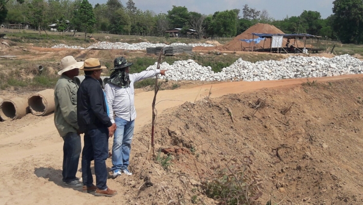 สทภ.11 ทส.ลงพื้นที่ติดตามผลการดำเนินงานโครงการปรับปรุงฟื้นฟูแหล่งน้ำห้วยมุก