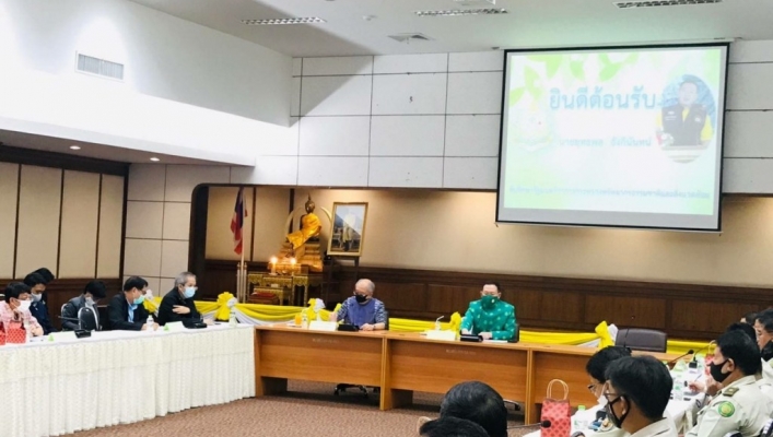 นายเสน่ห์ สาธุธรรม รองอธิบดีกรมทรัพยากรน้ำ พร้อมด้วยเจ้าหน้าที่สำนักงานทรัพยากรน้ำภาค 7  เข้าร่วมประชุมบูรณาการเพื่อการจัดการทรัพยากรธรรมชาติและสิ่งแวดล้อมอย่างยั่งยืน ครั้งที่ 2 (ของหน่วยงานในสังกัด ทส. พื้นที่จังหวัดเพชรบุรี)