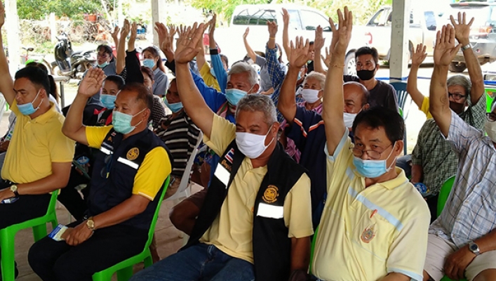 สทภ.4  จัดประชุมรับฟังความคิดเห็นของประชาชนตามระเบียบสำนักนายกรัฐมนตรี  พ.ศ.2548  โครงการอนุรักษ์ฟื้นฟูแหล่งน้ำบึงโลโพ  บ้านแผ่นดินทอง  ตำบลลุ่มลำชี  อำเภอบ้านเขว้า  จังหวัดชัยภูมิ