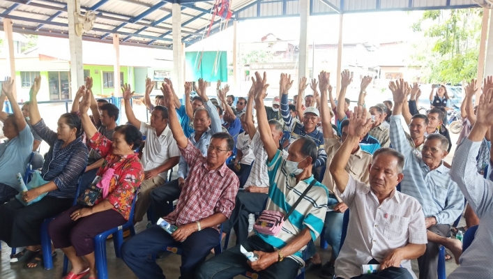 สทภ.4 จัดประชุมรับฟังความคิดเห็นของประชาชน ตามระเบียบสำนักนายกรัฐมนตรี ว่าด้วยการรับฟัง    ความคิดเห็นของประชาชน พ.ศ. 2548 และจัดตั้งกลุ่มผู้ใช้น้ำ 
