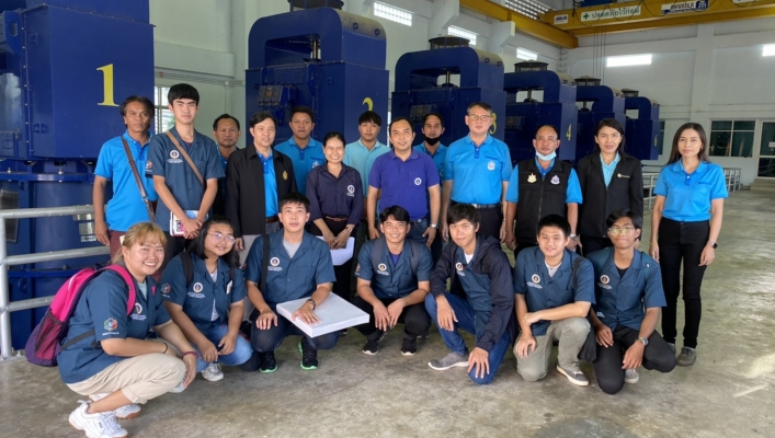 สทภ.2 ให้ความอนุเคราะห์อาจารย์และนักศึกษามหาวิทยาลัยมหิดล วิทยาเขตนครสวรรค์  ในการเข้าศึกษาเรียนรู้แนวทางการบริหารจัดการน้ำ  ณ  โครงการระบบส่งน้ำจากแม่น้ำน่าน-บึงบอระเพ็ด จังหวัดนครสวรรค์