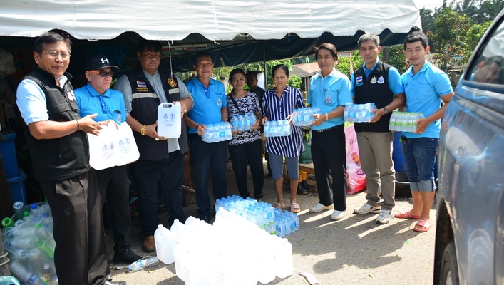 สทภ.10 เยี่ยม ให้กำลังใจ และมอบน้ำดื่มช่วยเหลือผู้ประสบภัย