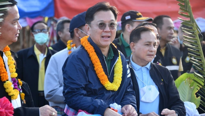 “ทส. เปิดโครงการระบบกระจายน้ำแบบพลังงานแสงอาทิตย์ แก้ภัยแล้ง บ้านป่าหวาย มุกดาหาร”