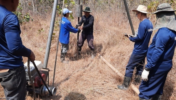 สทภ.7 ลงพื้นที่เจาะสำรวจชั้นดิน