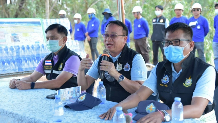 ทส. สูบน้ำช่วยภัยแล้งในจังหวัดอำนาจเจริญ