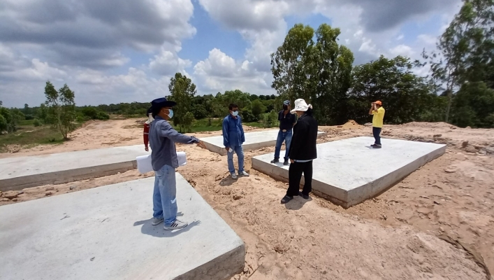 ทส.ทน.สทภ.11 ลงพื้นที่ตรวจรับงานพัสดุโครงการก่อสร้างระบบกระจายน้ำ สนับสนุนเกษตรแปลงใหญ่ข้าวอินทรีย์