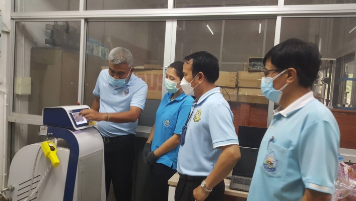 สทภ.2 ตรวจสอบเครื่องมือทดสอบวัสดุและทดสอบเครื่องทดสอบแรงดึงของเหล็ก