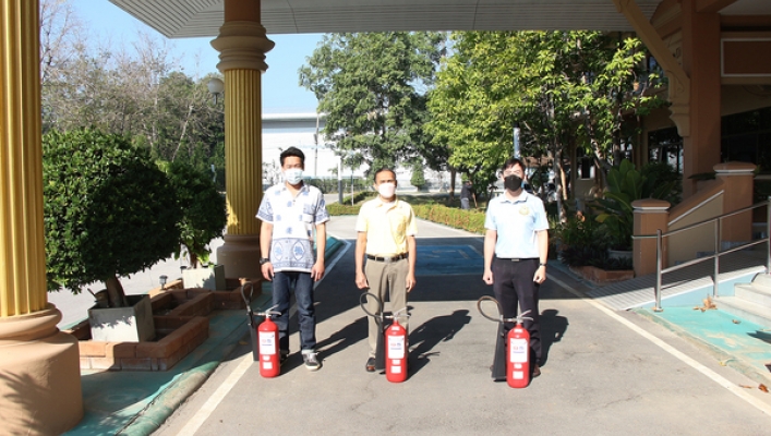 สทภ.1 โดยส่วนอำนวยการ ตรวจเช็ควัสดุอุปกรณ์ป้องกันและระงับอัคคีภัยซึ่งอาคารสำนักงานทรัพยากรน้ำภาค 1