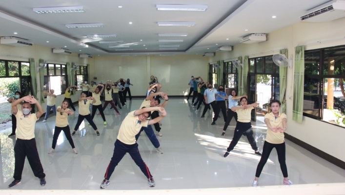 ​สทภ.1 นำทีมข้าราชการและเจ้าหน้าที่ ออกกำลังกาย