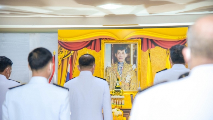 พระบาทสมเด็จพระเจ้าอยู่หัว พระราชทาน “พระพลังแผ่นดิน” แก่กรมทรัพยากรน้ำ