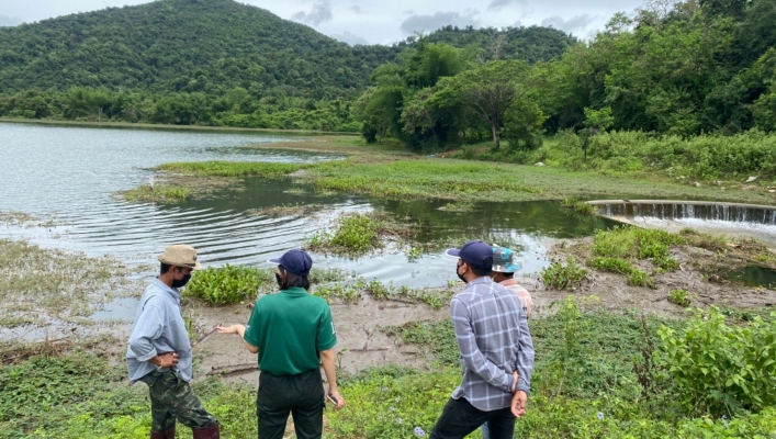 สทภ.7 ลงพื้นที่ตรวจสอบ ซ่อมแซม บำรุงรักษาระบบตรวจวัดปริมาณน้ำเก็บกักในแหล่งน้ำขนาดเล็ก