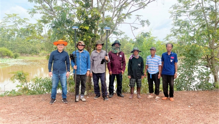 ทส. ทน. สทภ.11 ลงพื้นที่สำรวจออกแบบโครงการก่อสร้างระบบกระจายน้ำสนับสนุนเกษตรแปลงใหญ่มันสำปะหลัง